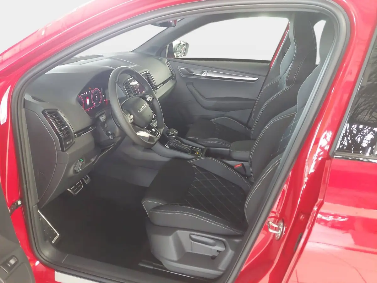 SKODA KAROQ 1.5 TSI DSG SPORTLINE NAVI LED-MATRIX PANO CANTON