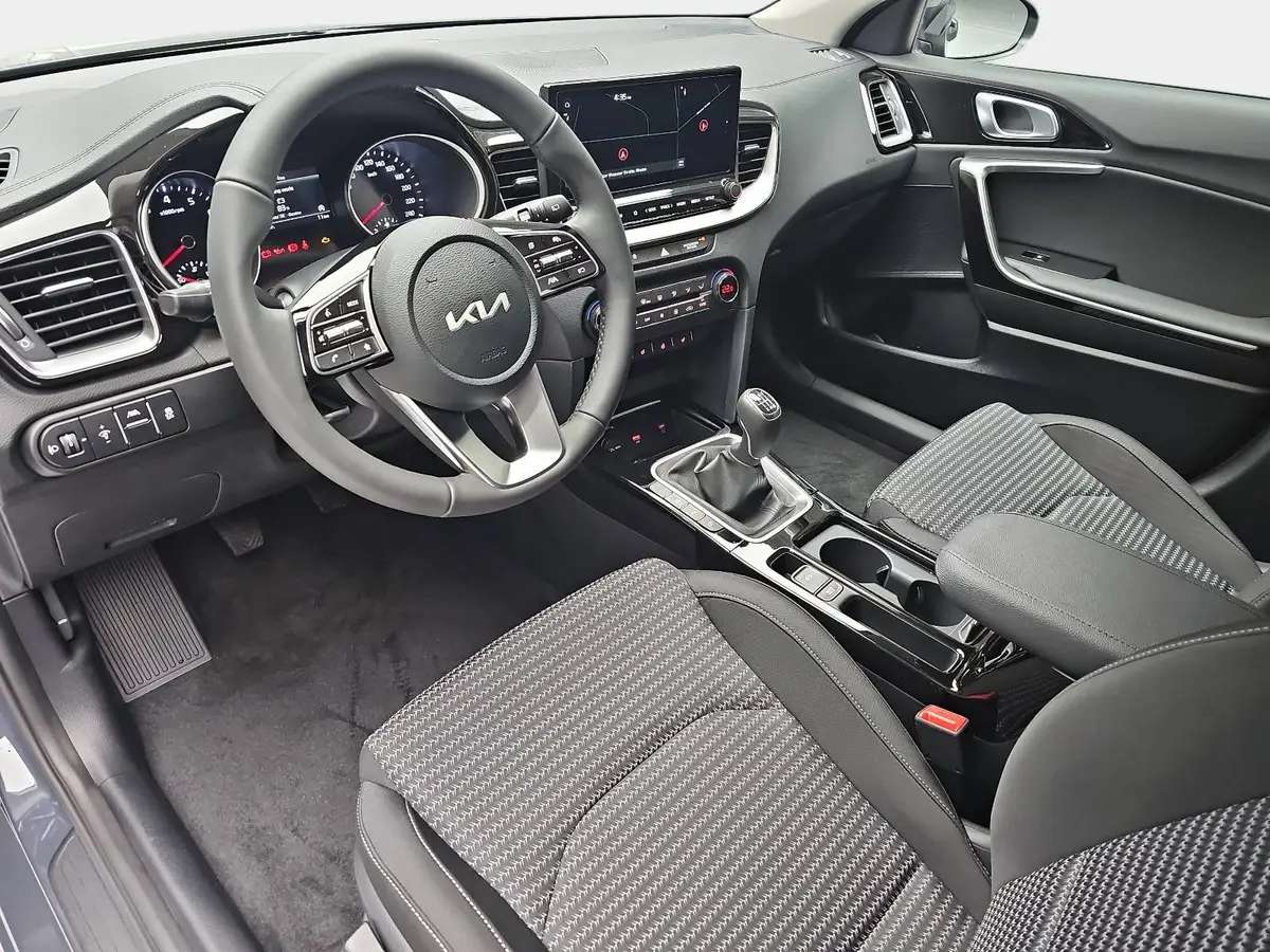 KIA CEED SW 1.0 T-GDI ULTIMATE EDITION STYLE