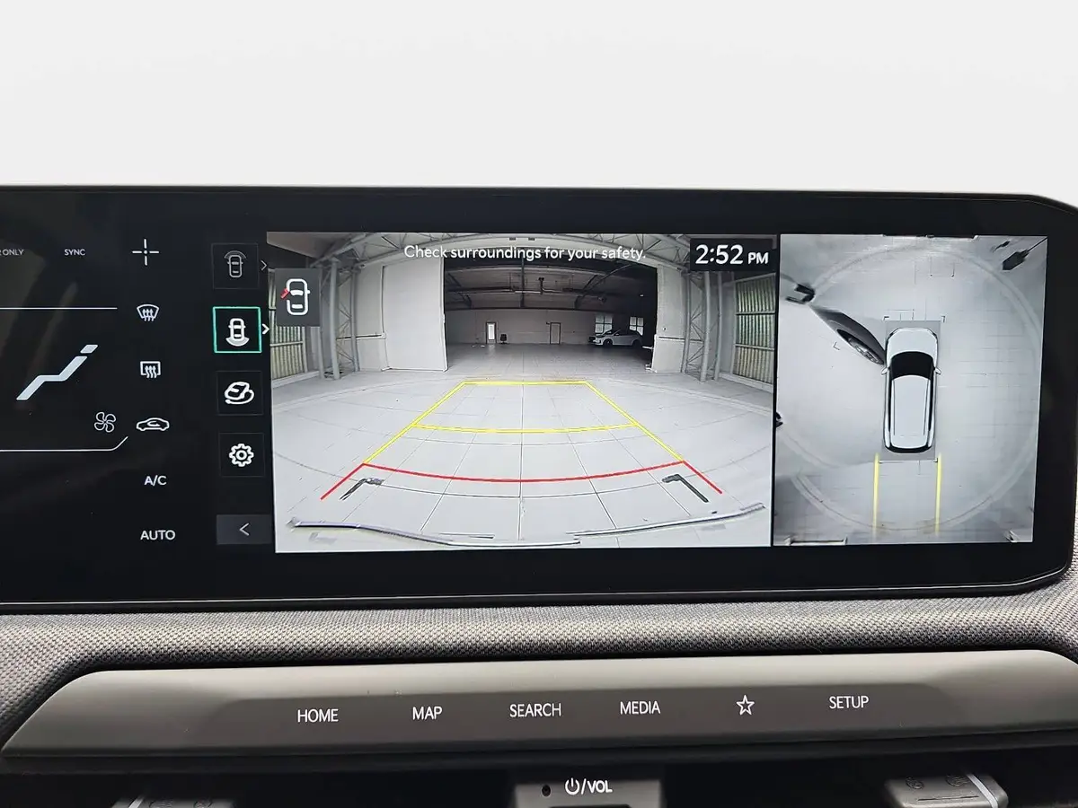 KIA EV3 81.4 KWH EARTH MJ26 WINTER-CONNECT BUSINESS UPGRADE DRIVEWISE-PARK