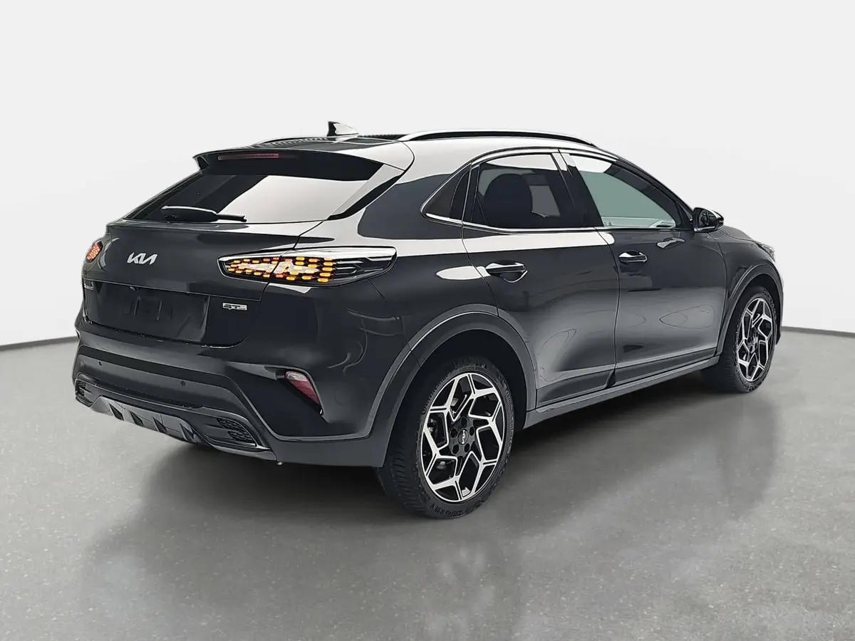 KIA XCEED 1.6 T-GDI 180 DCT GT-LINE MJ26 LEDER GLASDACH