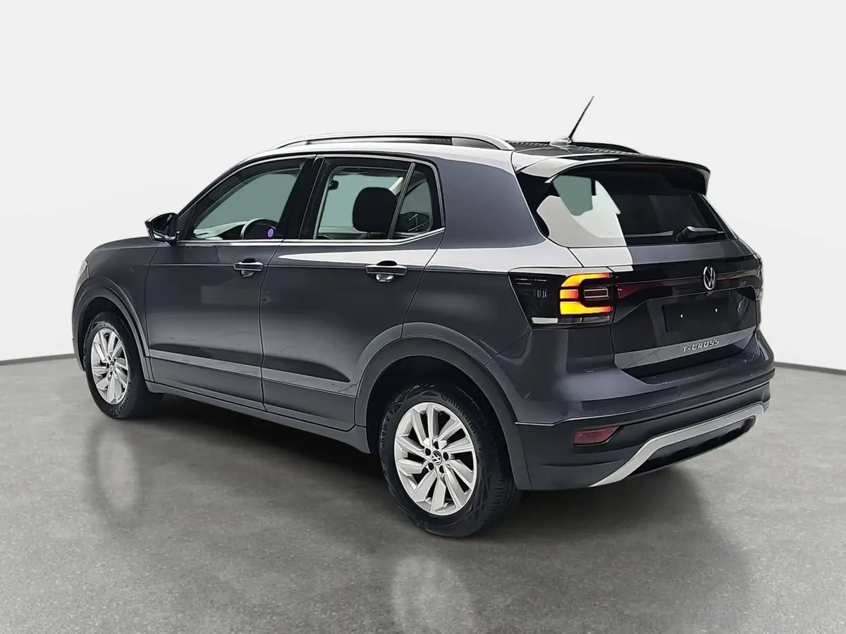 VW T-CROSS 1.0 TSI LIFE NAVI ACC PDC KAMERA LM