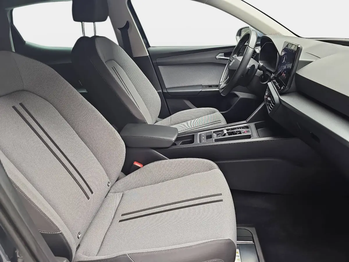 SEAT LEON 1.5 ETSI DSG STYLE NAVI LED KAMERA LM