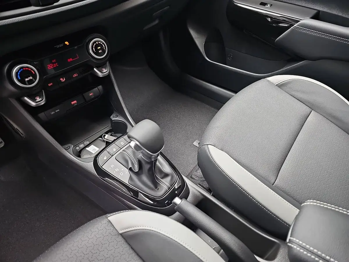 KIA PICANTO 1.0 GDI AUTO. (AMT) GT-LINE MJ26 LED SITZH. NAVI KAMERA