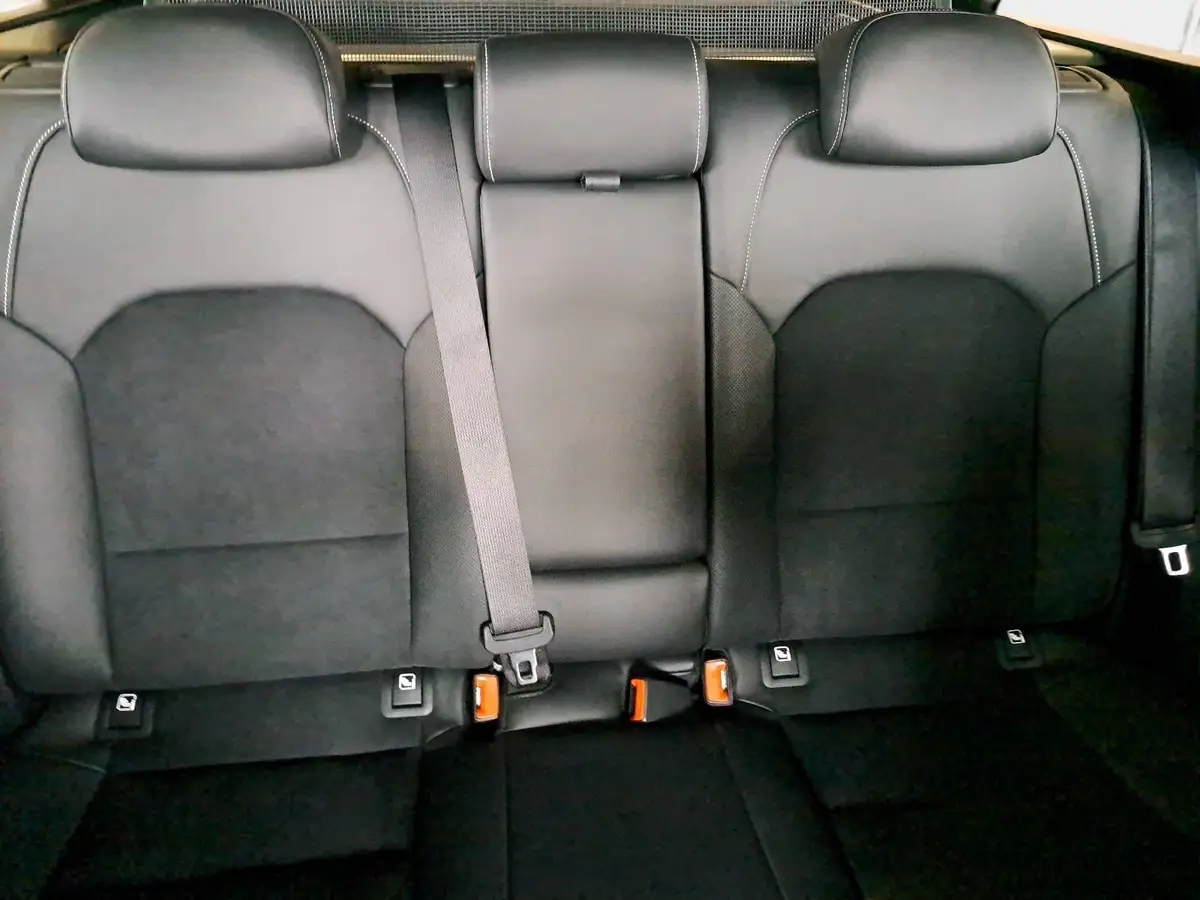 KIA CEED SW 1.5 T-GDI DCT7 GT-LINE TECHNOLOGIE LEDER GLASDACH PERFORMANCE