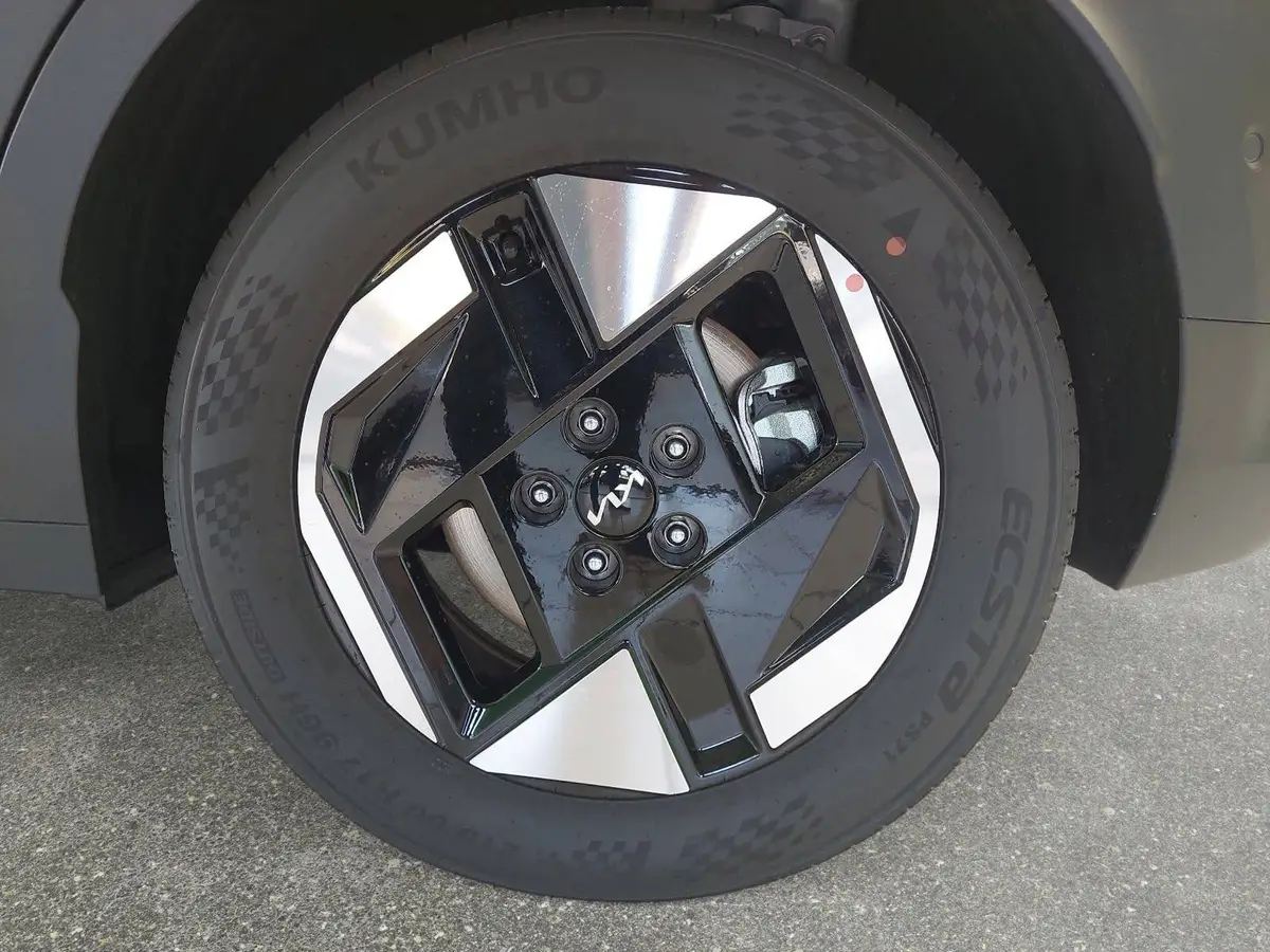 KIA EV3 81.4 KWH EARTH MJ27 WINTER-CONNECT BUSINESS UPGRADE DRIVEWISE-PARK