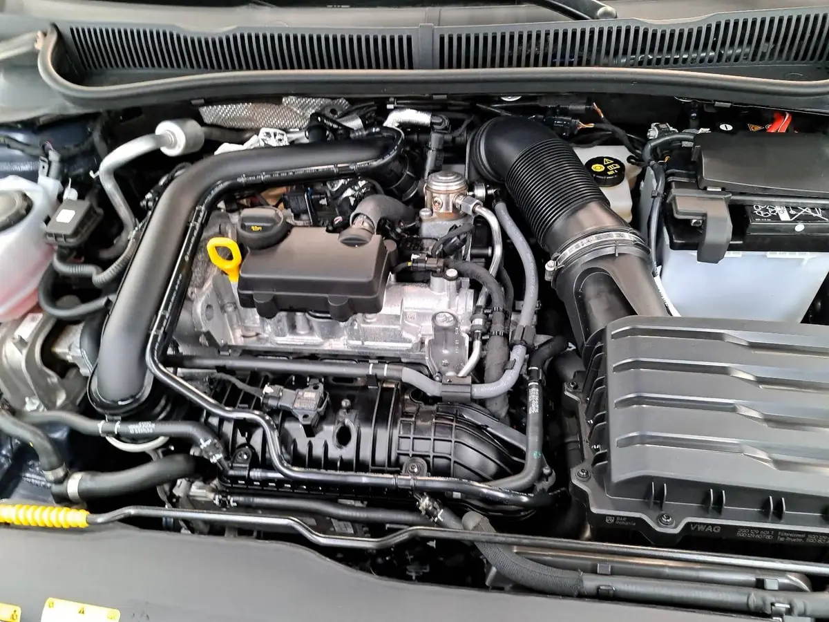 VW POLO 1.0 TSI LIFE LED KLIMA APP-CONNECT SICHT PDC KAMER