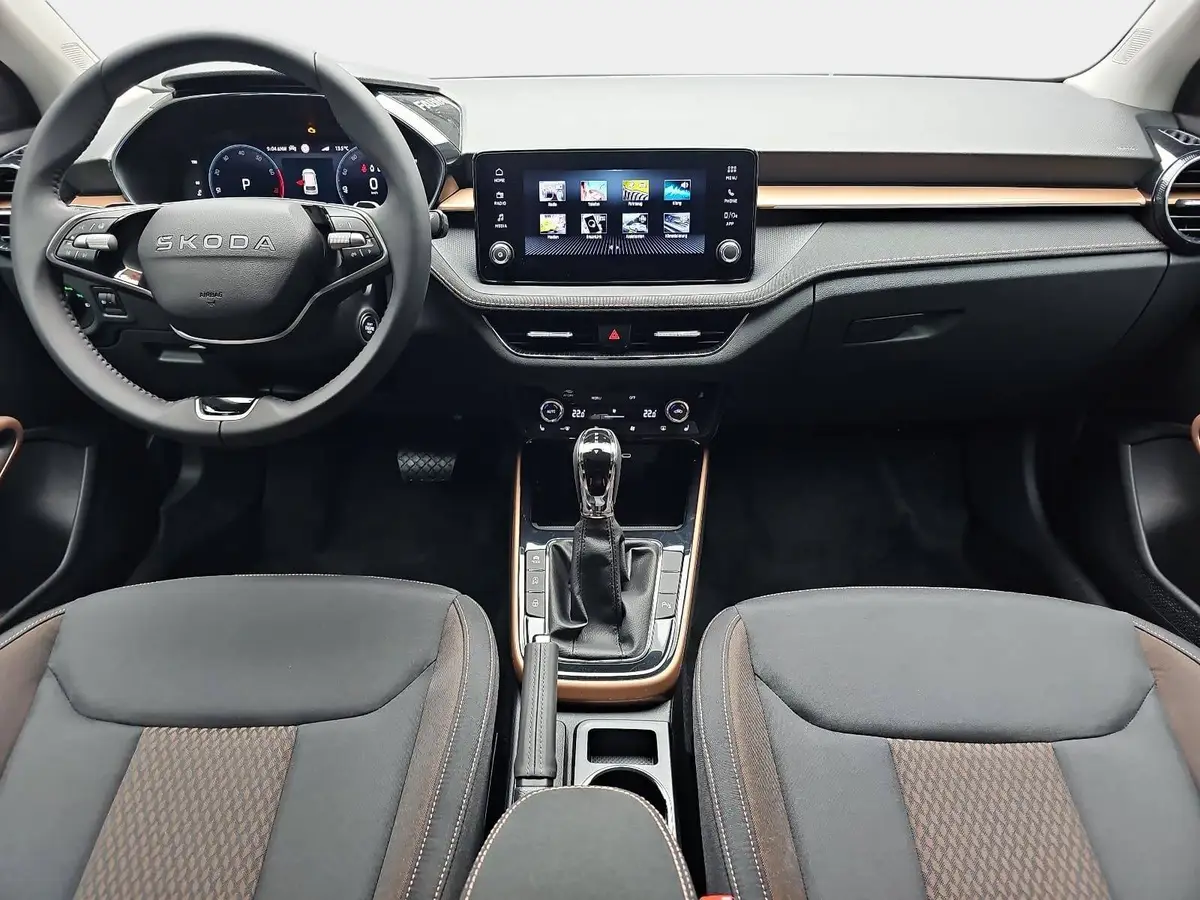 SKODA FABIA 1.0 TSI DSG 130 JAHRE PREMIUM LED KAMERA LM16