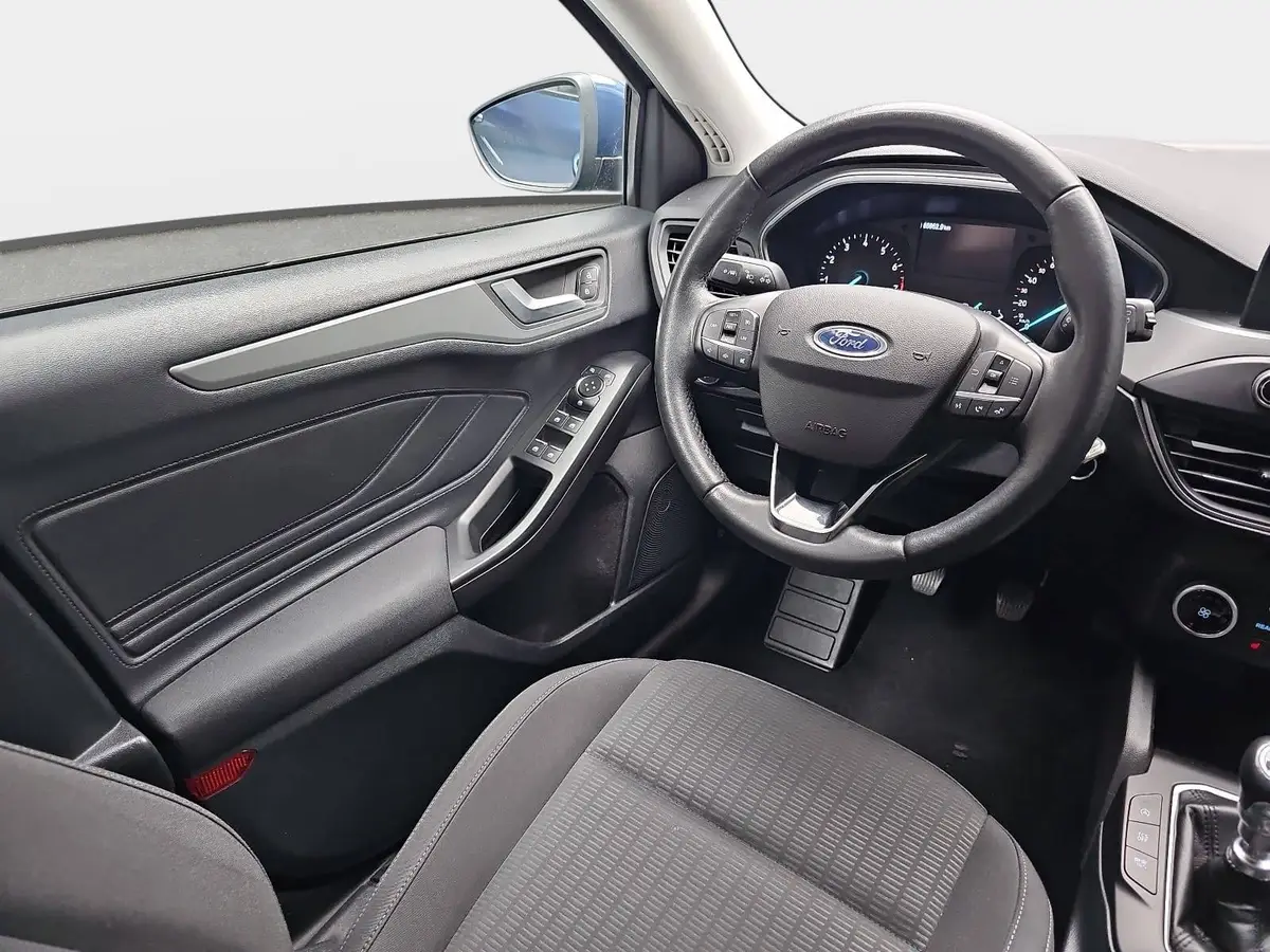 FORD FOCUS 1.0 EB TURNIER TREND KLIMA DAB LED