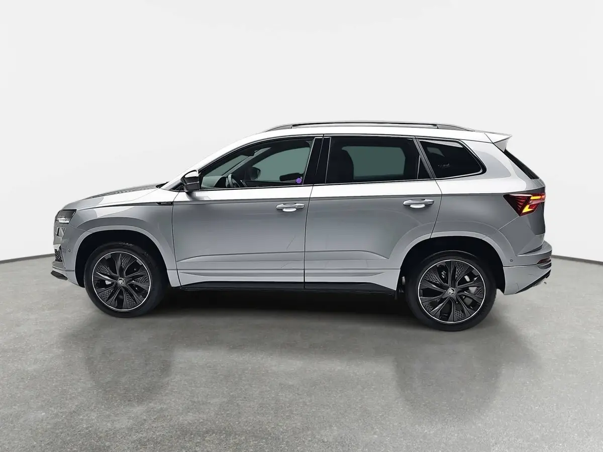 SKODA KAROQ 1.5 TSI DSG SPORTLINE NAVI LED AHK