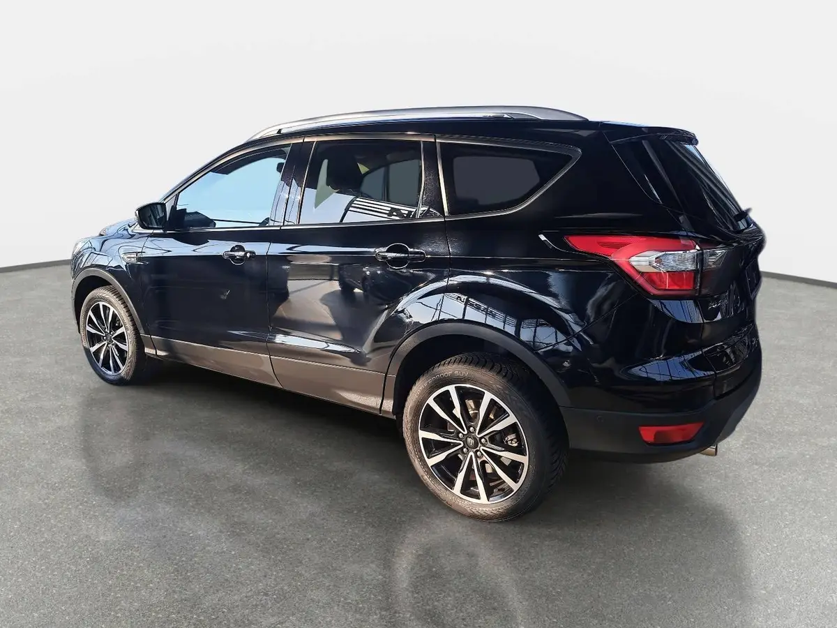 FORD KUGA 1.5 ECOBOOST 4X2 NAVI WINTER PDC LM17