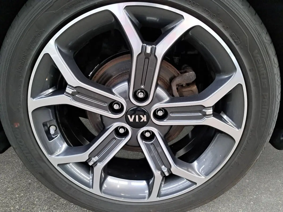 KIA XCEED 1.6 CRDI DCT LAUNCH ACC WINTER P-ASSIST