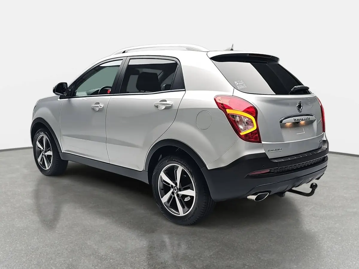 SSANGYONG KORANDO 2.2 SAPPHIRE 4X2 GRA WINTER LM