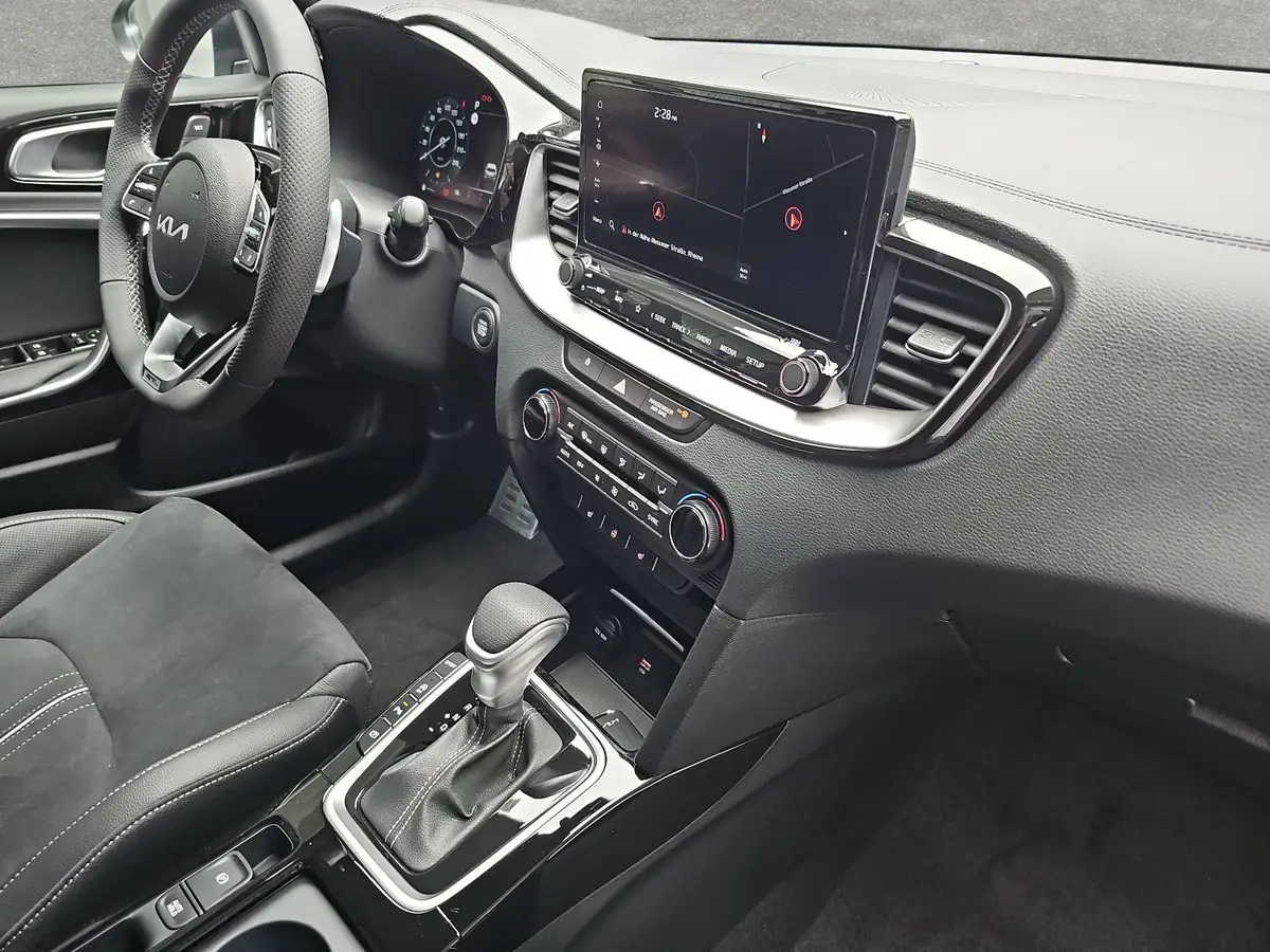 KIA XCEED 1.5 T-GDI DCT GT-LINE LEDER LED SITZH.