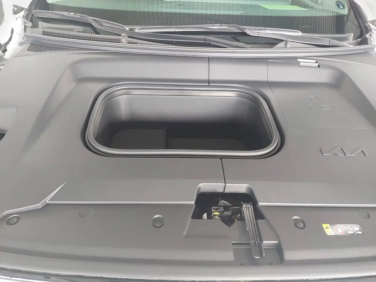 KIA EV3 58.3 KWH EARTH MJ26 WINTER BUSIN. UPGRADE DRIVEWISE-PARK DESIGN SOUND