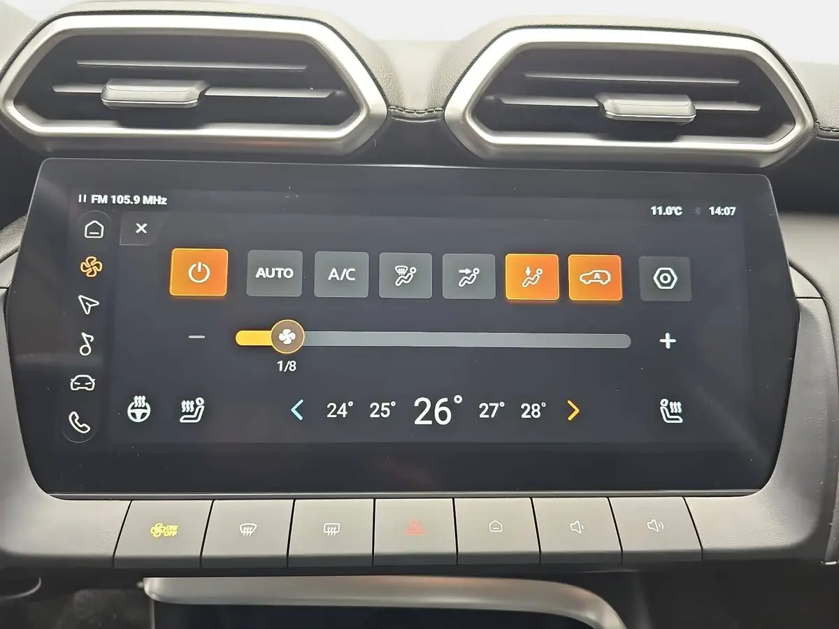 MG ZS 1.5 HYBRID+ MY25.5 LUXURY NAVI LM18 KEYLESS-ENTRY 360-GRAD-KAMERA