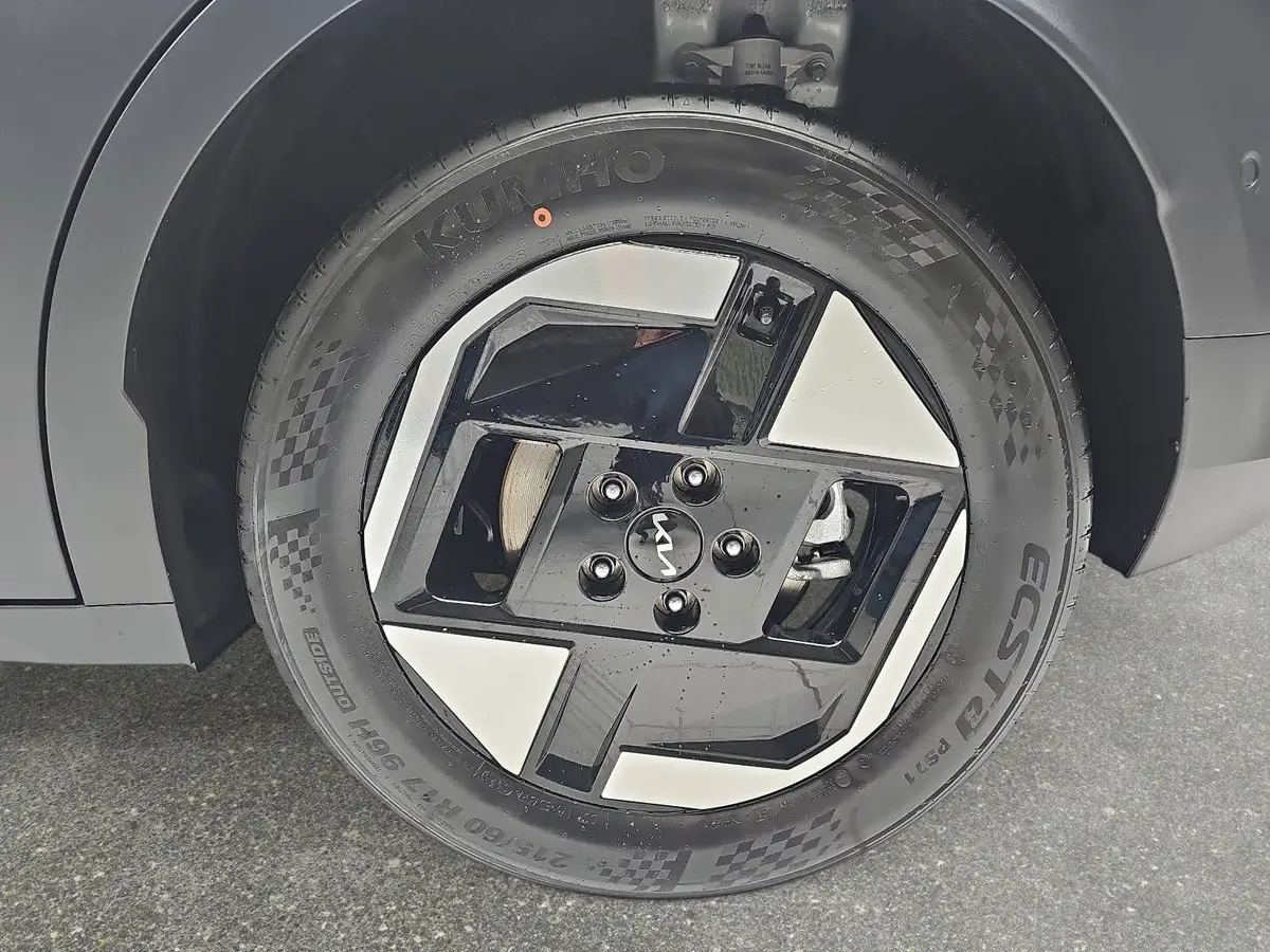 KIA EV3 58.3 KWH EARTH MJ26 WINTER-CONNECT BUSINESS UPGRADE DRIVEWISE-PARK