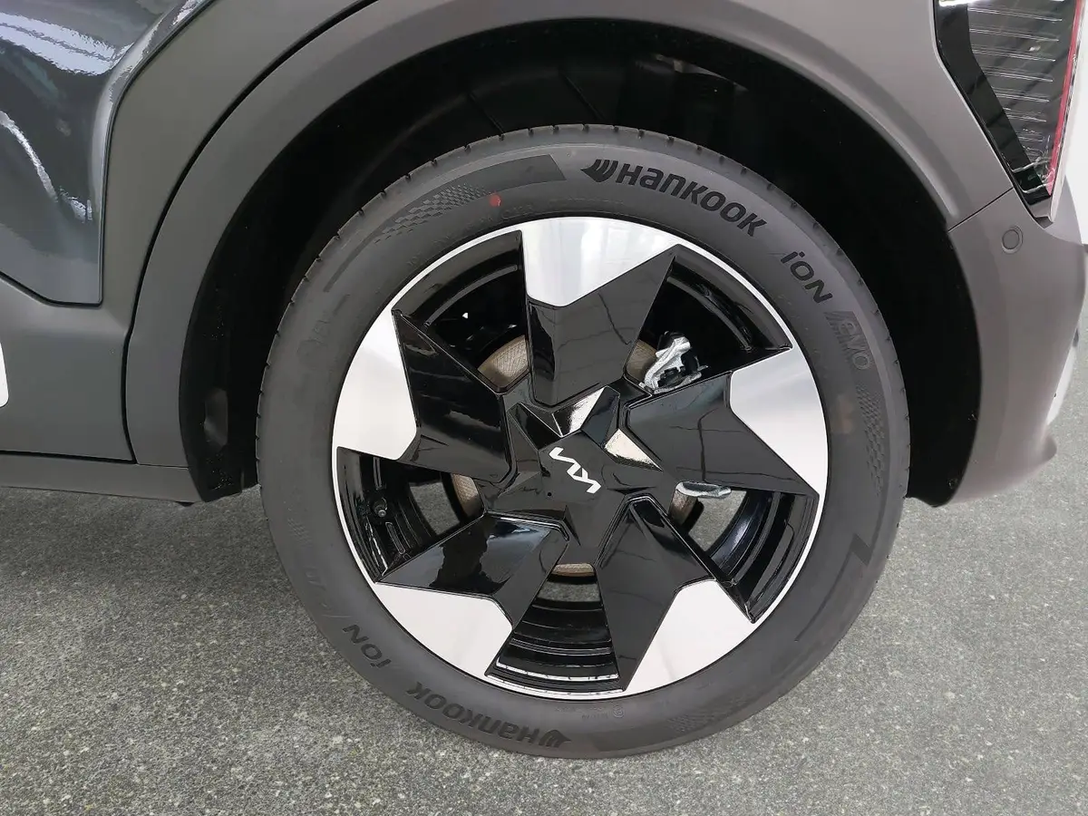 KIA EV2 42.2 KWH EARTH MJ27 WINTER-CONNECT 22KW-AC TECHN DRIVEWISE-PARK DESIGN