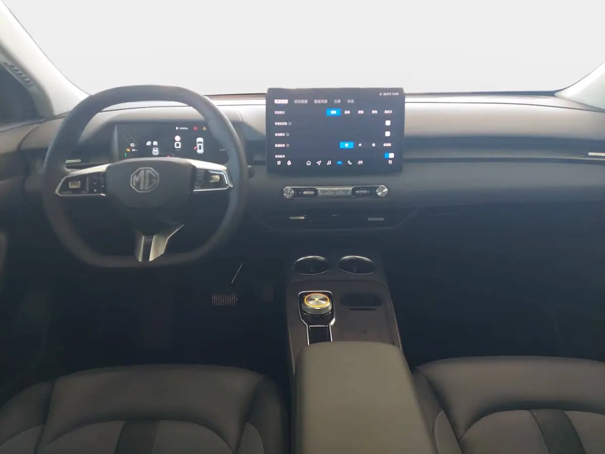 MG S5 EV 64 KWH MY25 LUXURY