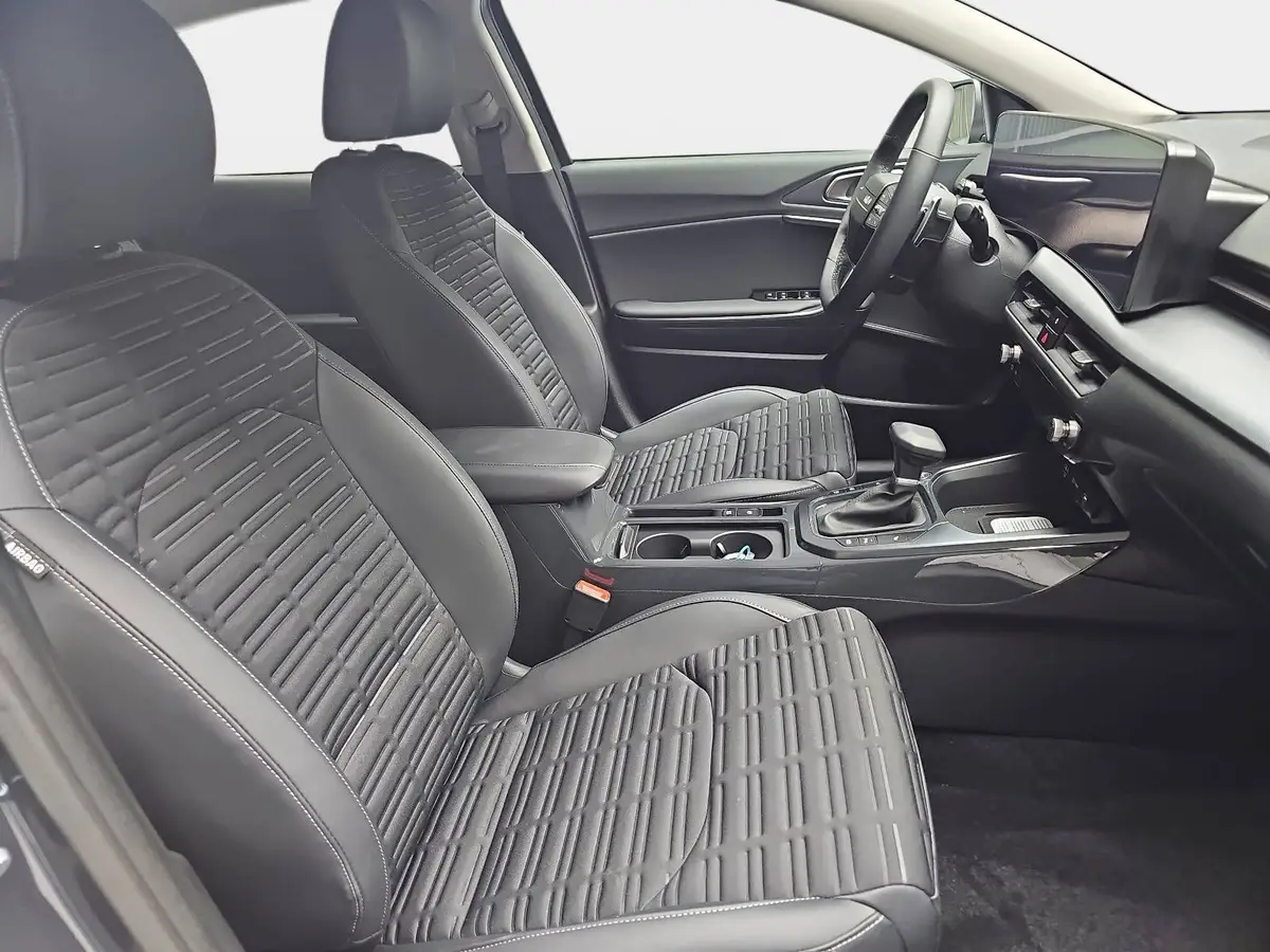 KIA XCEED 1.6 T-GDI 150 DCT SPIRIT MJ27 SOUND