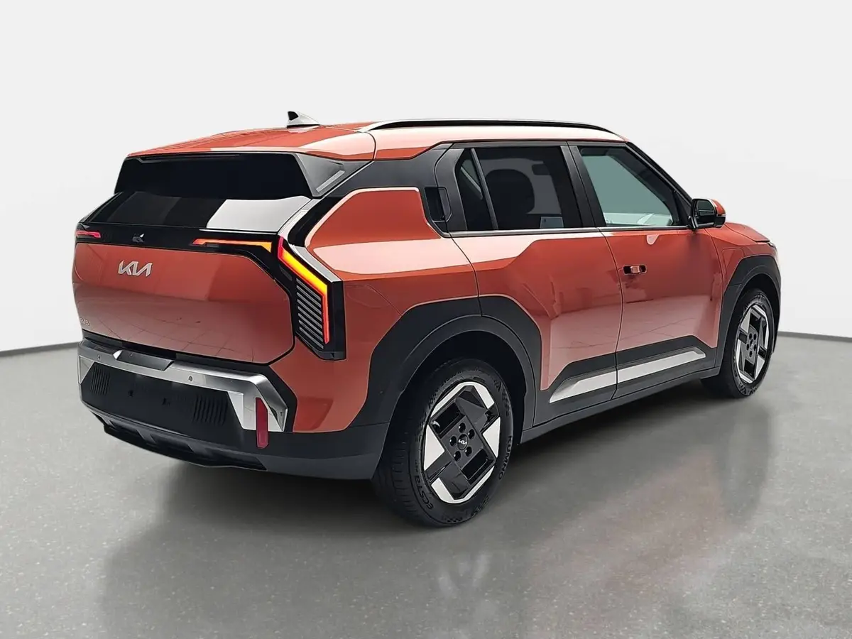 KIA EV3 81.4 KWH EARTH MJ27 WINTER-CONNECT BUSINESS UPGRADE DRIVEWISE-PARK
