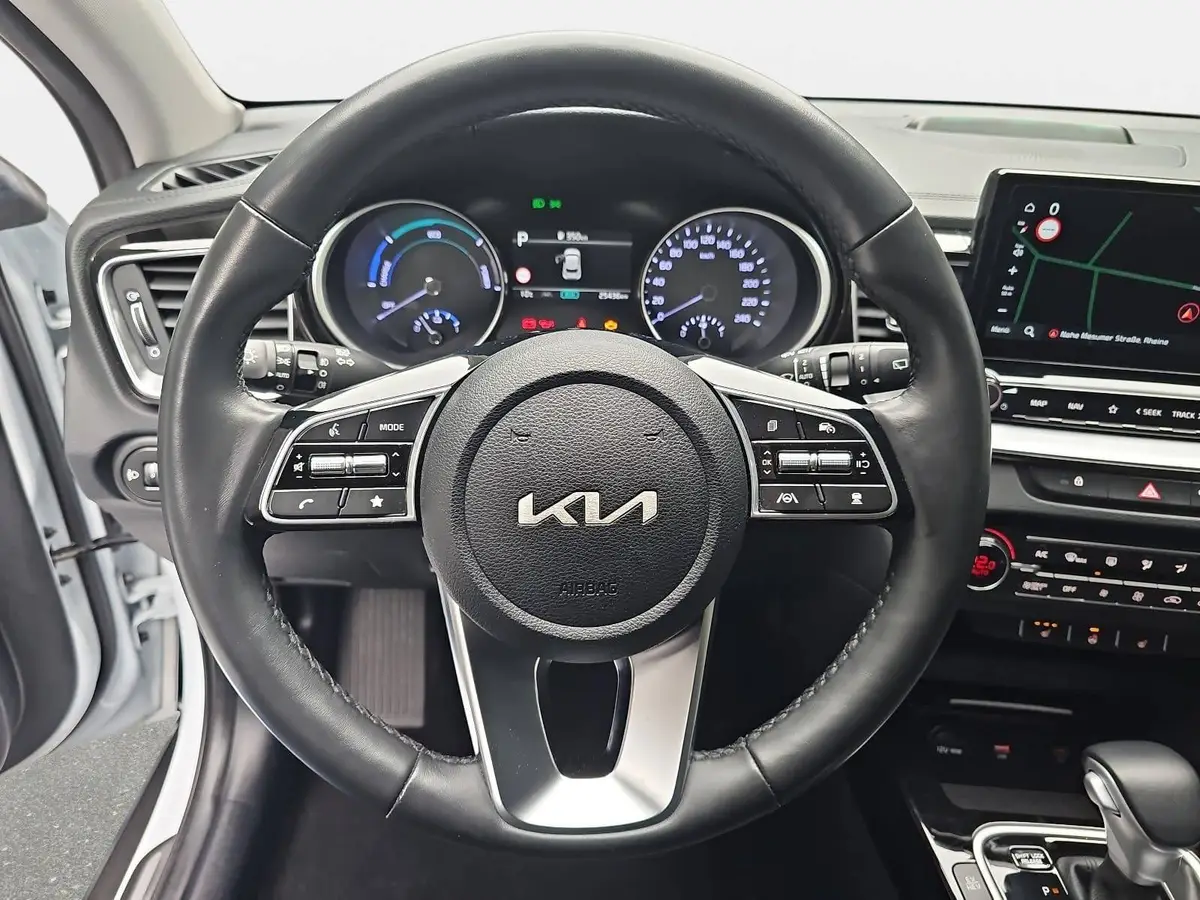 KIA XCEED 1.6 PLUG-IN-HYBRID DCT6 VISION KOMFORT NAVI