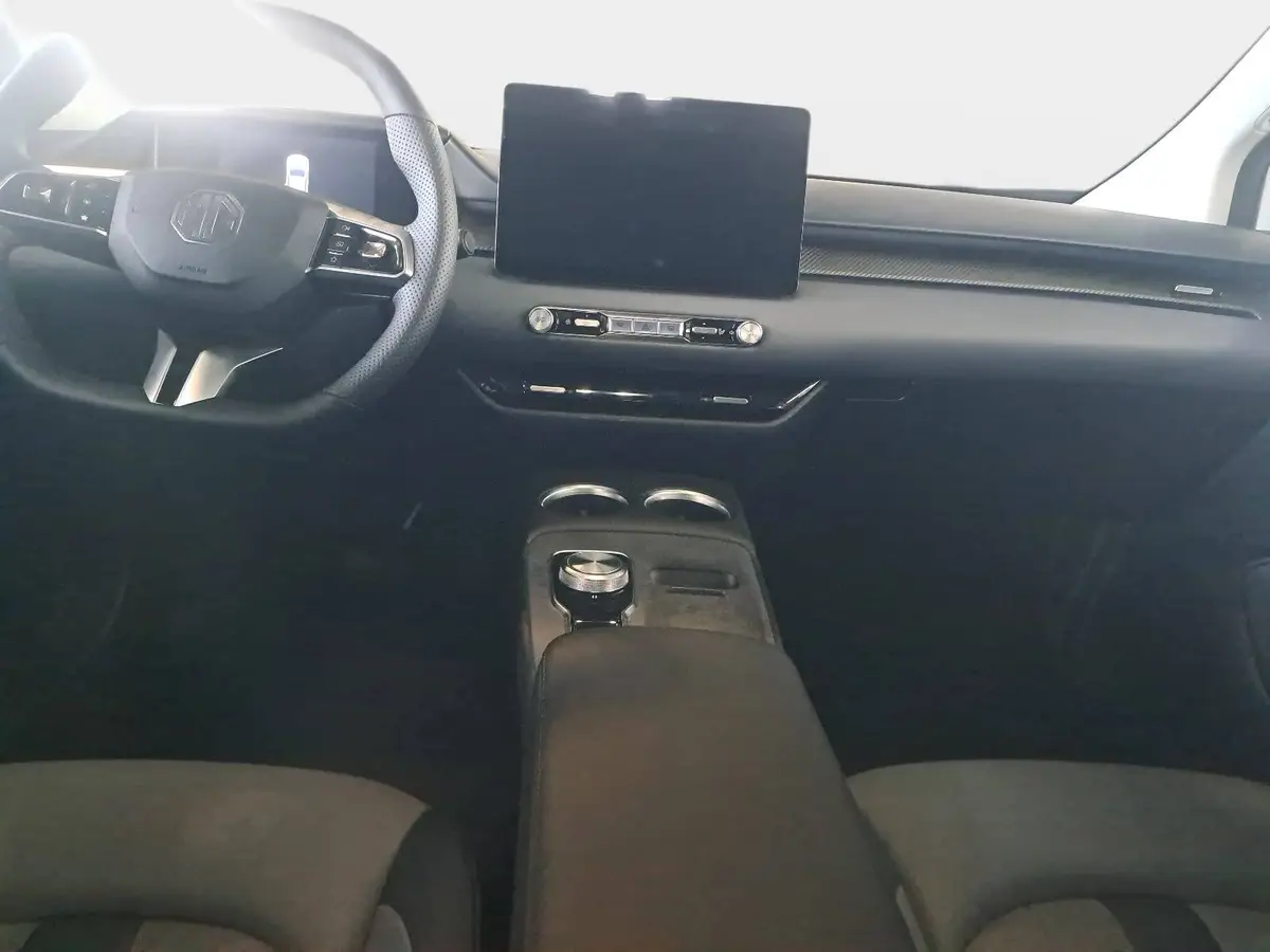 MG MG4 EV 64 KWH MY26 PREMIUM