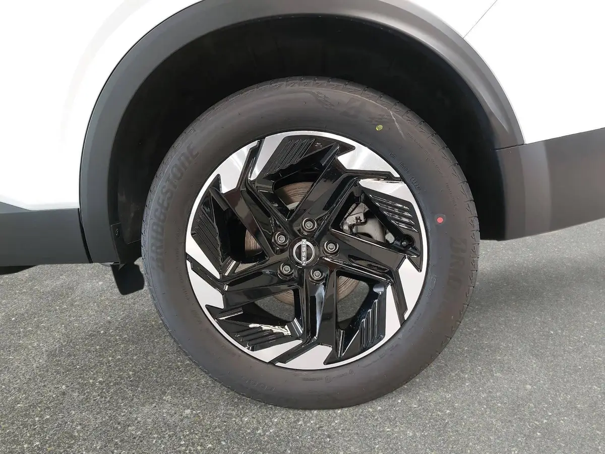 NISSAN QASHQAI 1.3 DIG-T MHEV AUTO. MJ27 N-CONNECTA WINTER EL-HECKKLAPPE PANO