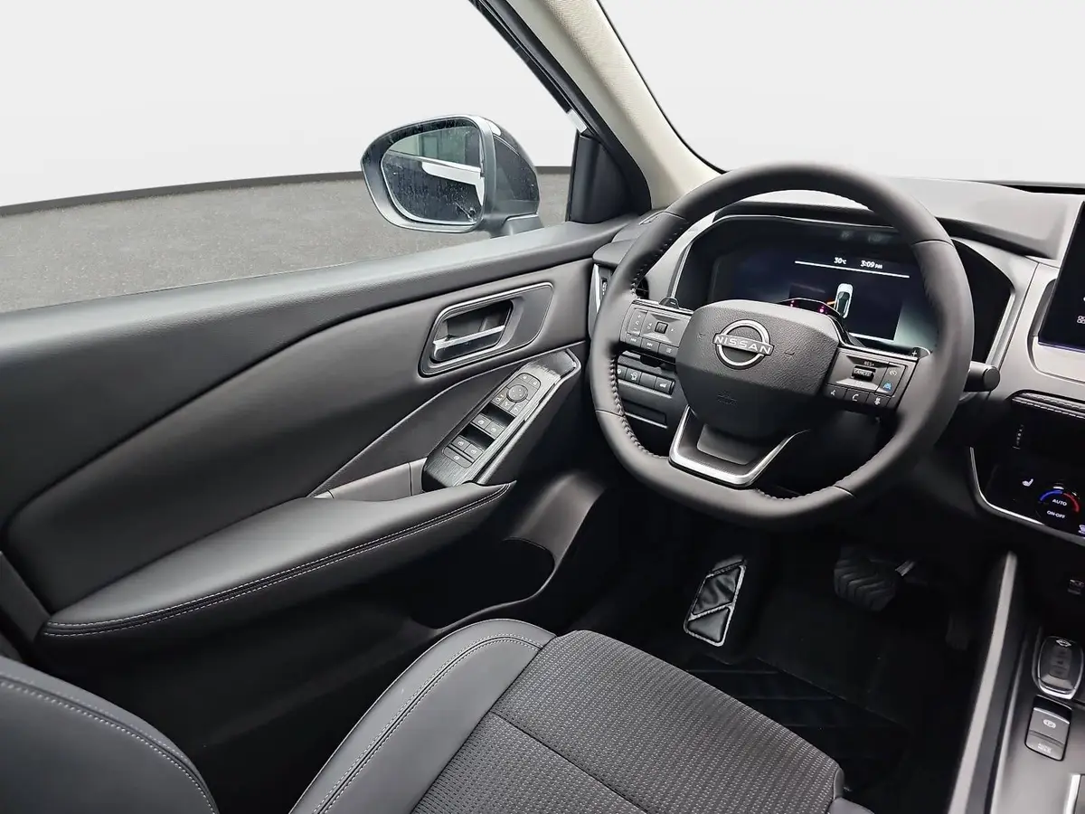 NISSAN QASHQAI 1.3 DIG-T MHEV AUTO. MJ27 N-CONNECTA WINTER EL-HECKKLAPPE PANO