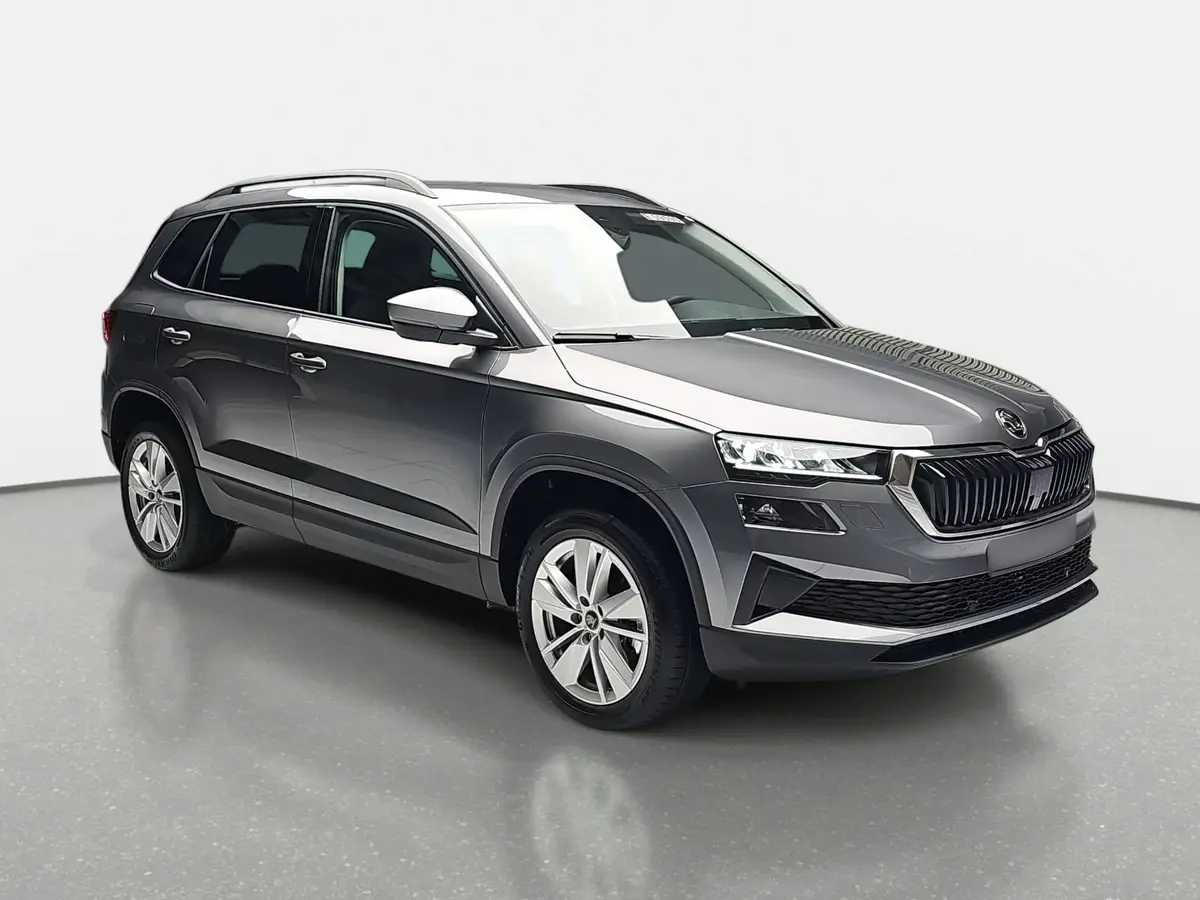 SKODA KAROQ 1.5 TSI DSG SELECTION NAVI LED ACC WINTER KAMERA A
