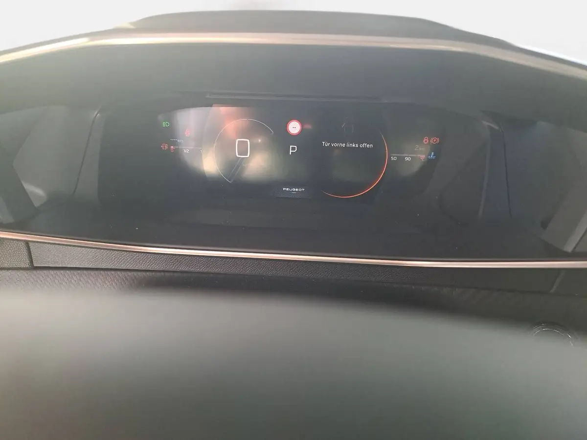 PEUGEOT 2008 1.2 HYBRID 145 E-DSC6 GT-LINE 2-WD LED KLIMAAUTO K