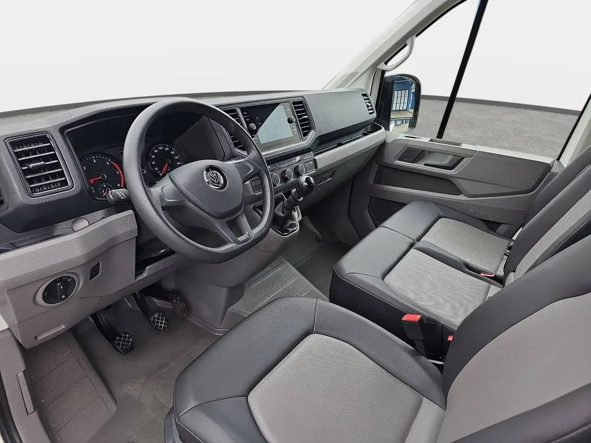VW CRAFTER 35 TDI PLUS L3H3 FWD NAVI KLIMA 7-SITZE PDC AHK