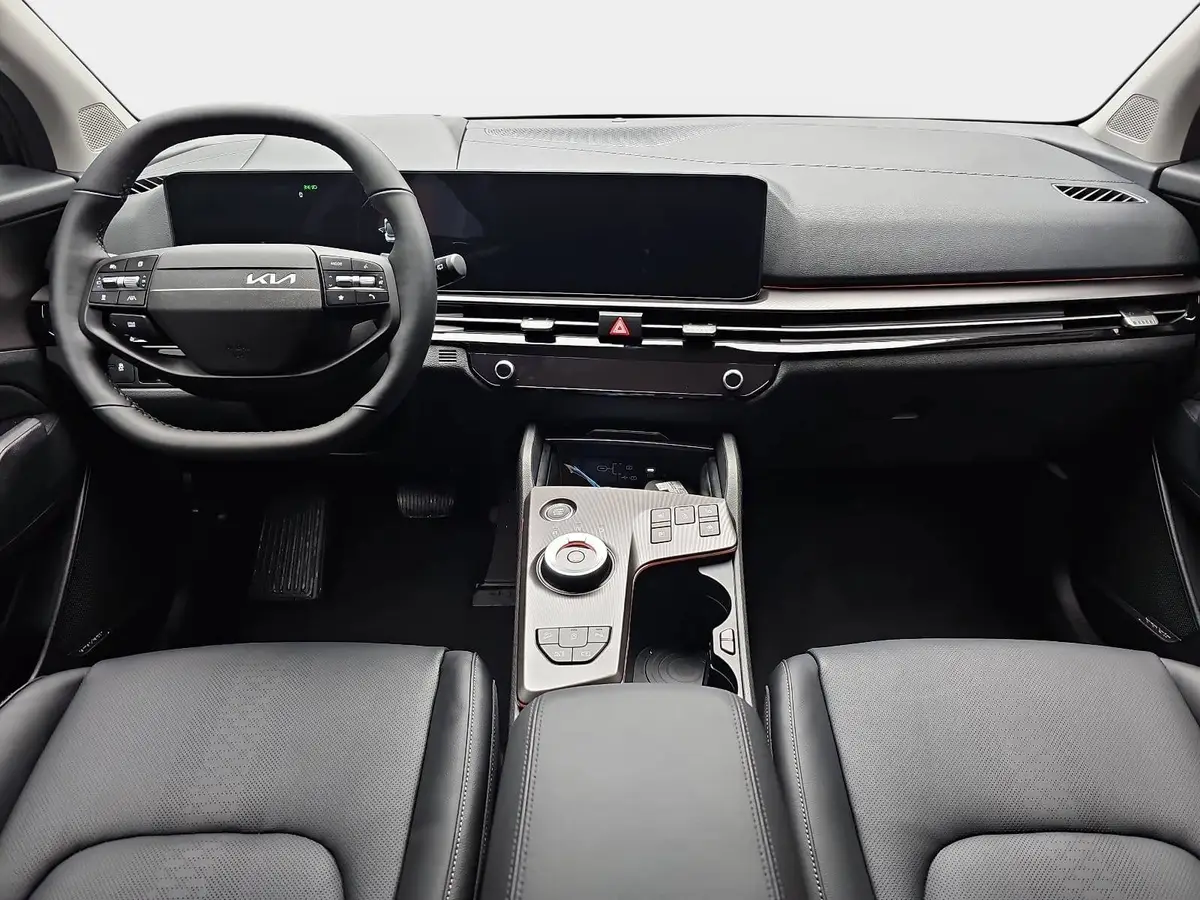 KIA SPORTAGE 1.6 T-GDI 150 2WD DCT SPIRIT MJ26 LEDER DRIVEWISE SOUND