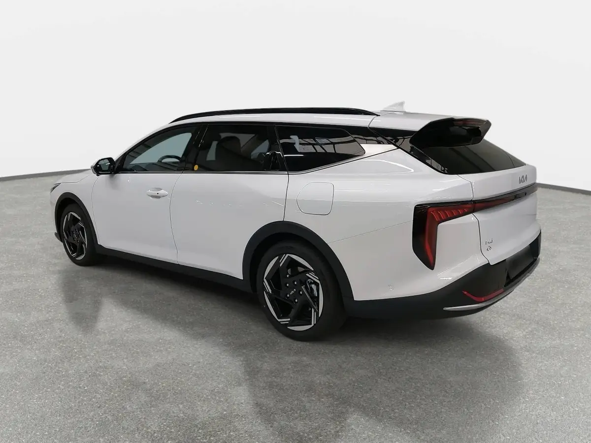 KIA K4 SW 1.6 T-GDI 150 PS DCT7 SPIRIT MJ26 DRIVEWISE-PARK SOUND
