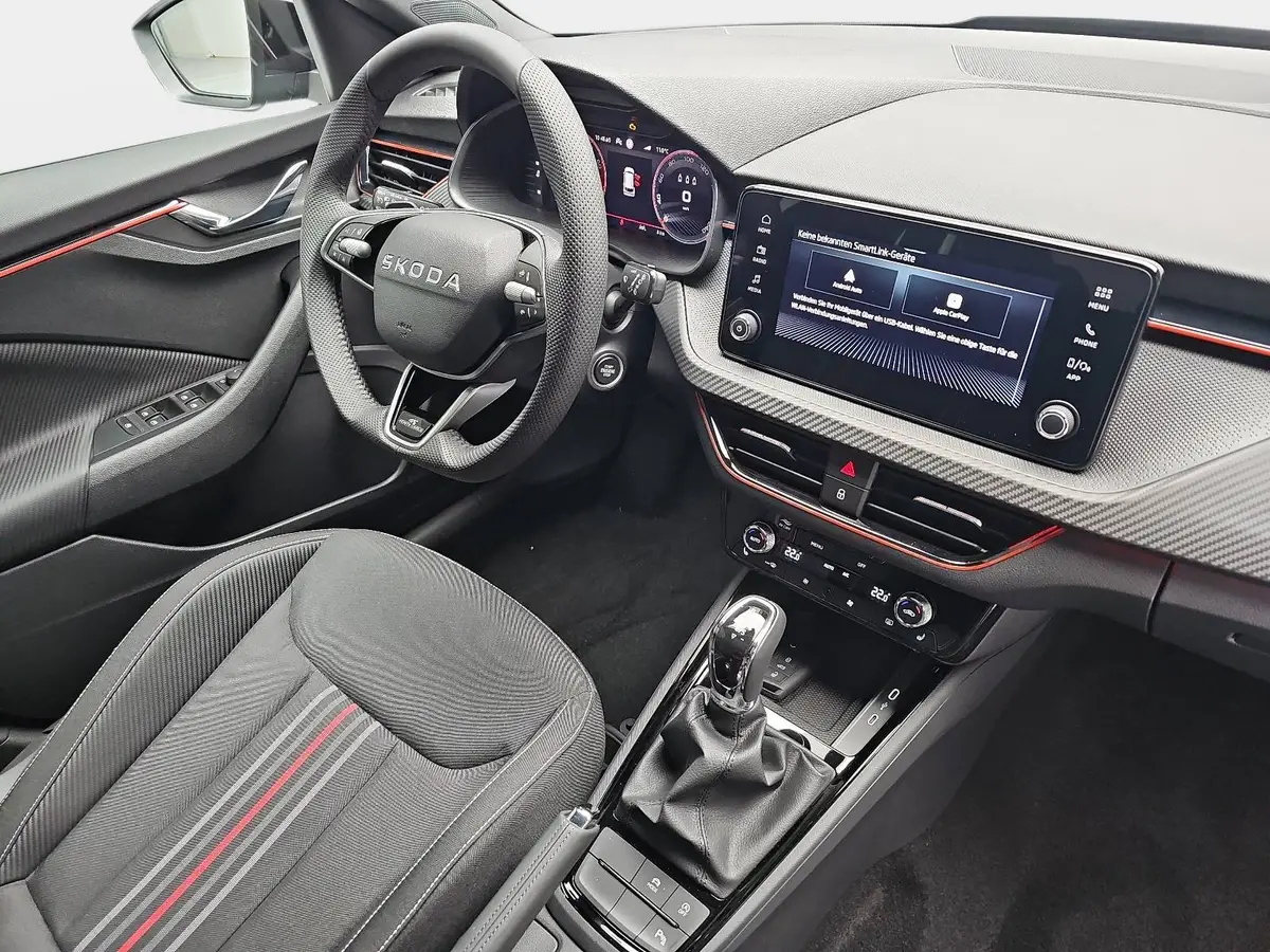 SKODA KAMIQ 1.0 TSI DSG MONTE CARLO LED PANORAMA WINTER KAMERA