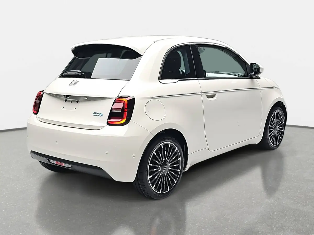 FIAT 500E ELEKTRO 42 KWH LA PRIMA