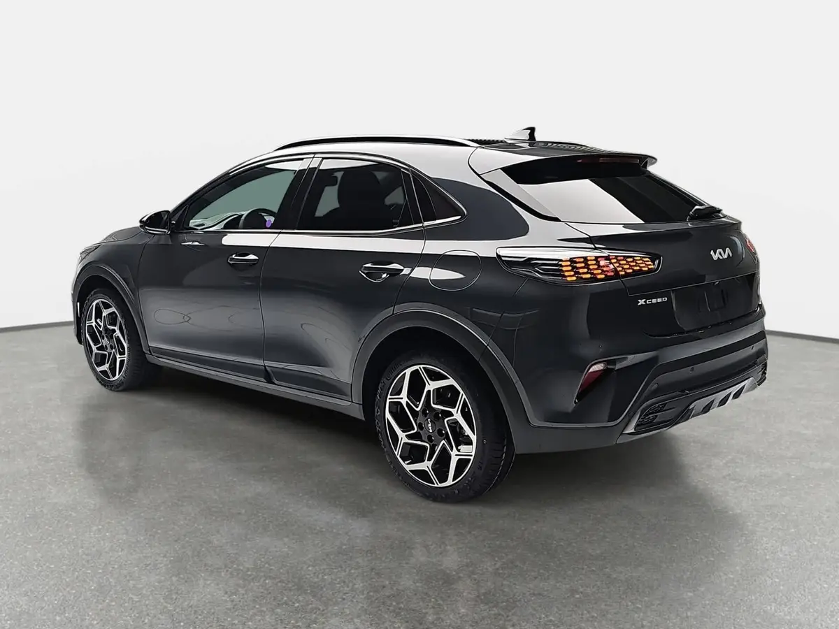 KIA XCEED 1.6 T-GDI 150 DCT GT-LINE MJ26 LEDER GLASDACH