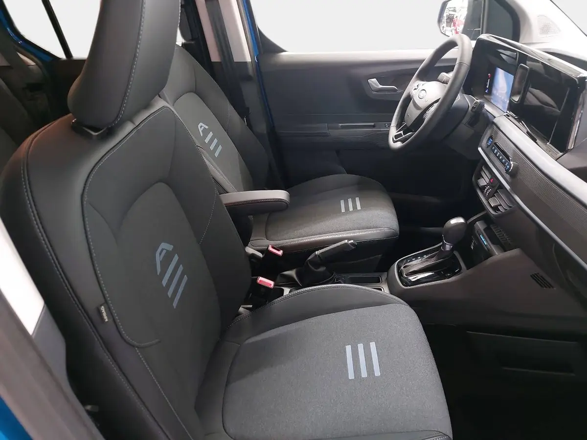 FORD TOURNEO COURIER 1.0 EB AUT. ACTIVE NAVI+ACC+WINTER+SPUR+KAMERA+LM