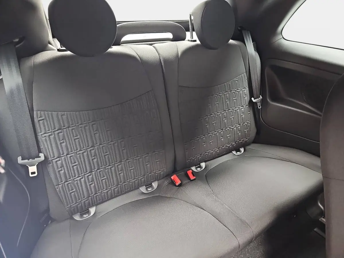 FIAT 500C 1.0 MILD HYBRID DOLCEVITA NAVI DAB ALL-SEASON