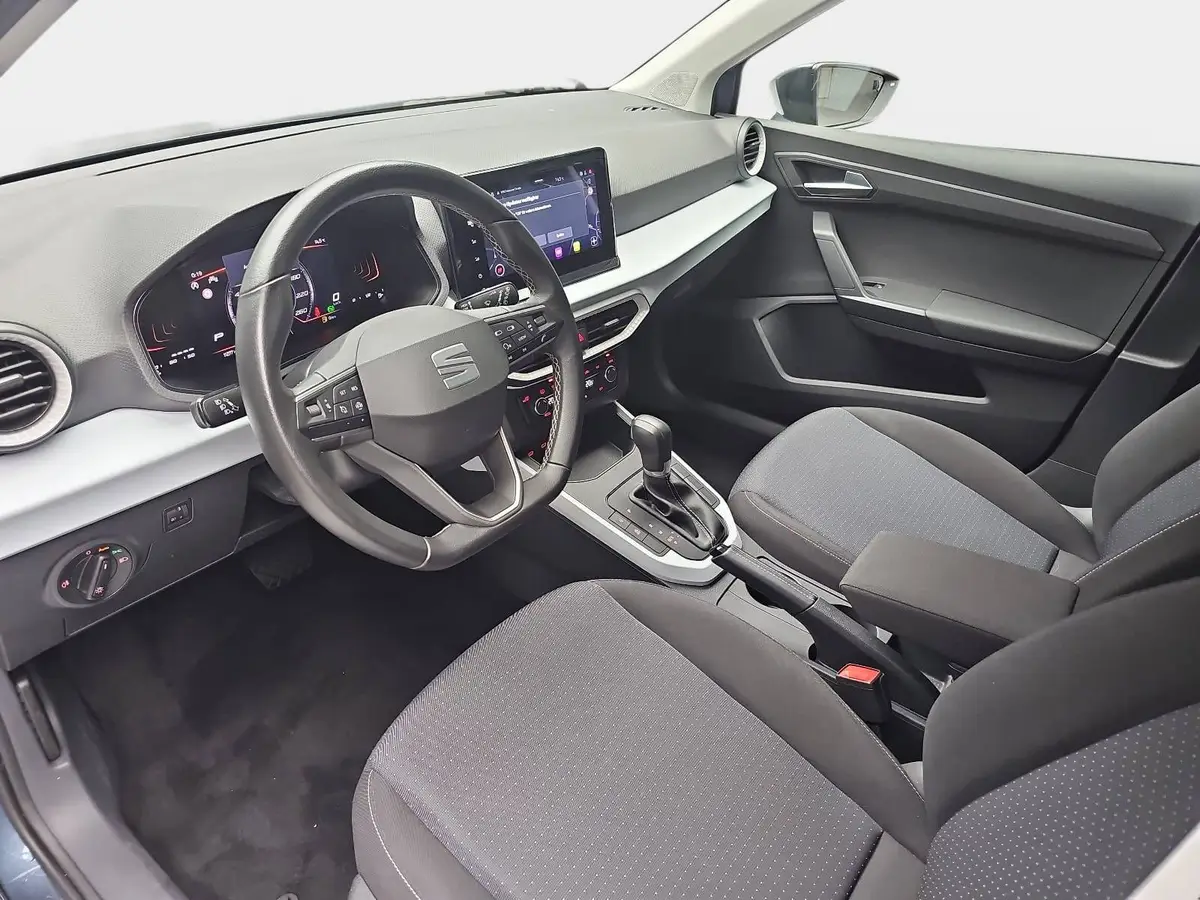 SEAT ARONA 1.0 TSI DSG STYLE NAVI LED PDC LM