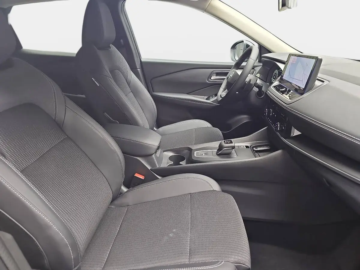 NISSAN QASHQAI 1.3 DIG-T MHEV AUTO. N-CONNECTA WINTER