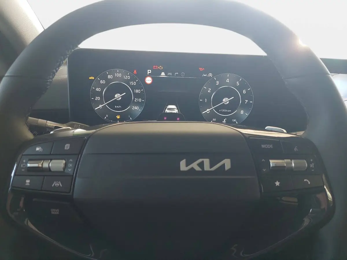 KIA XCEED 1.6 T-GDI 150 DCT SPIRIT MJ27 SOUND