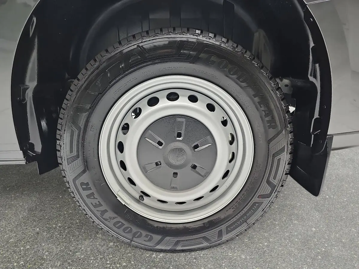 VW T7 TRANSPORTER 2.0 TDI DSG KASTEN PLUS 4M L2H1 LED ACC WINTER 6-S