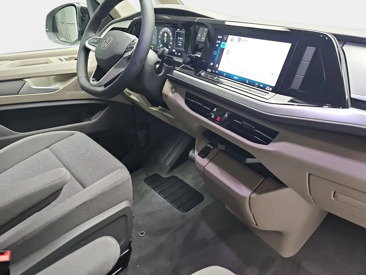 VW T7 MULTIVAN 2.0 TDI DSG LIFE LANG ACC AHK