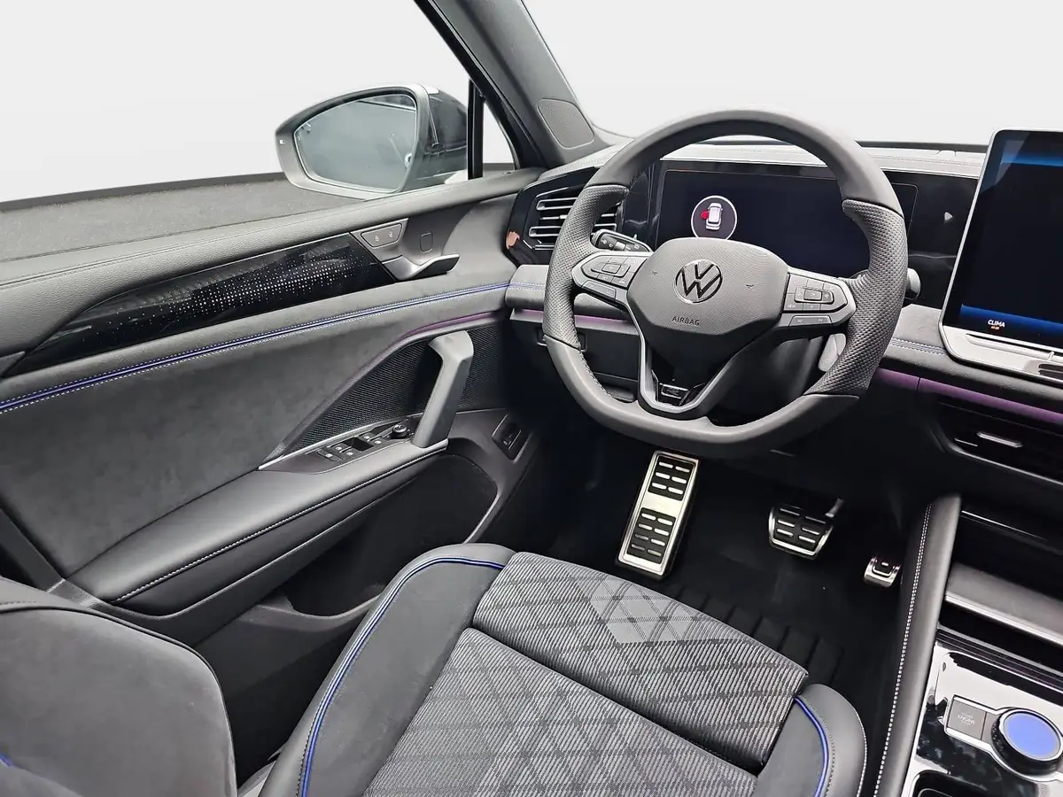 VW TIGUAN 2.0 TDI DSG R-LINE NAVI LED PANO