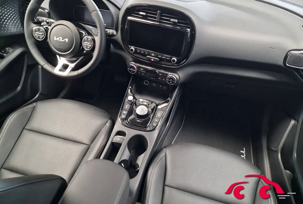 KIA SOUL EV 64 KWH INSPIRATION 3-PHASEN WÄRMEPUMPE LEDER GLASDACH