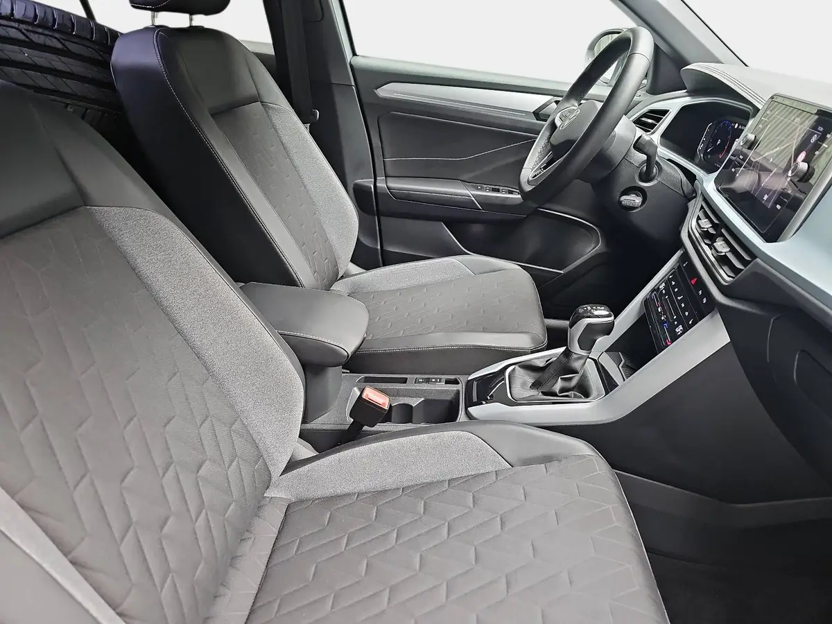 VW T-ROC 1.5 TSI DSG GOAL NAVI LED KLIMAAUTO ACC KAMERA AHK