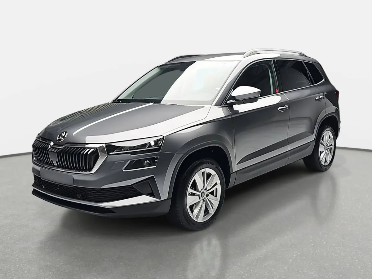 SKODA KAROQ 1.5 TSI DSG SELECTION NAVI LED ACC WINTER KAMERA A