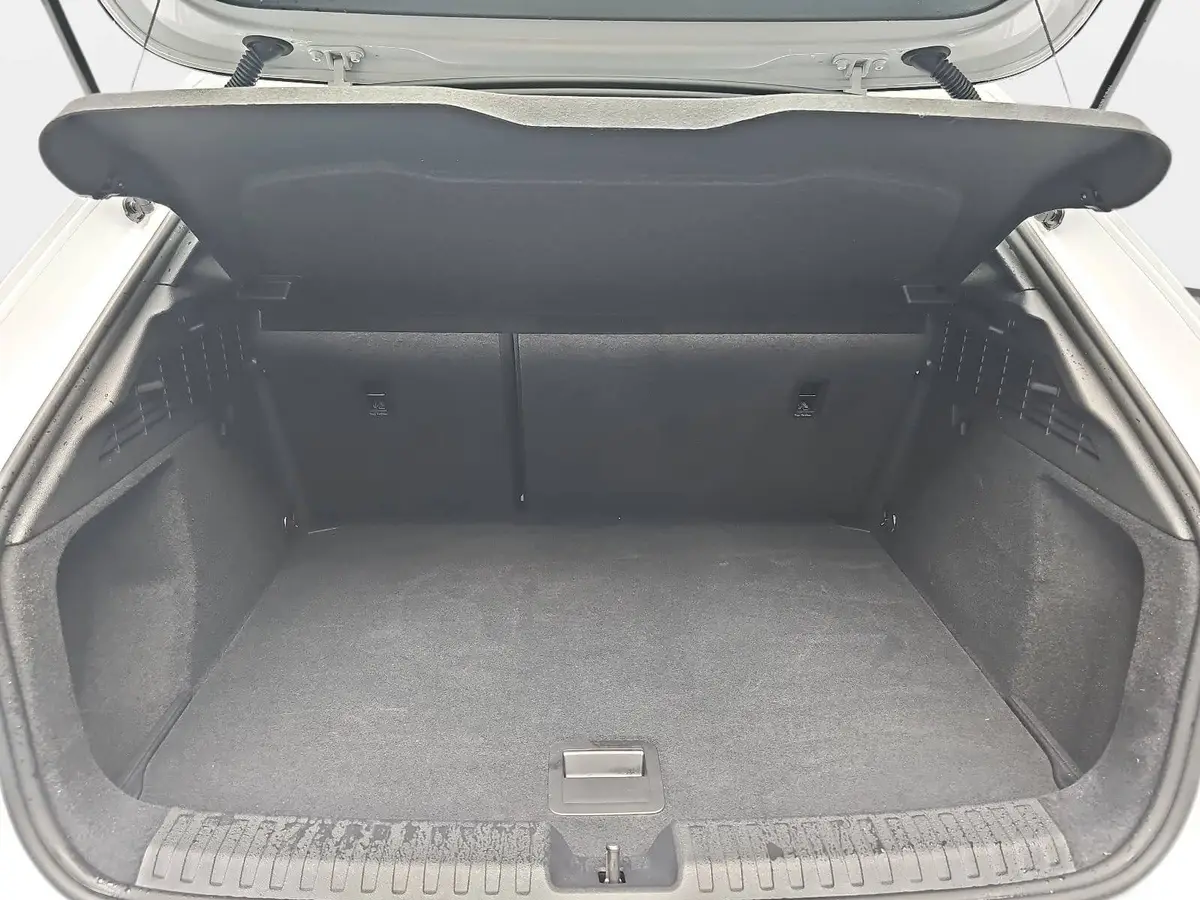 AUDI A3 35 TFSI DSG SPORTBACK S LINE NAVI LED KAMERA LM18