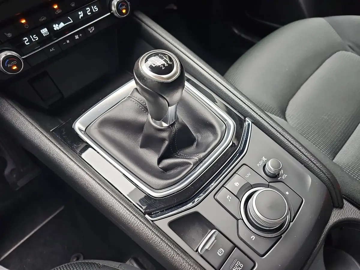 MAZDA CX-5 2.0 SKYACTIV-G 165 KANGEI 2WD NAVI