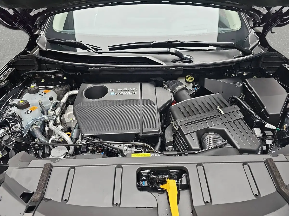 NISSAN X-TRAIL 1.5 VC-T E-POWER AUTO. TEKNA LM20